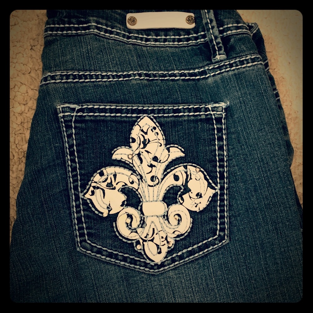 Royalty YMI Jeans Size 8